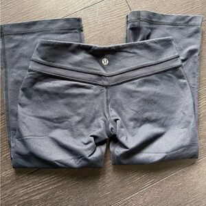 Lululemon OG Denim look low rise Groove crops 2